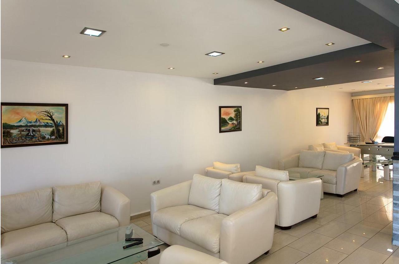 Konfor 3* Cedit