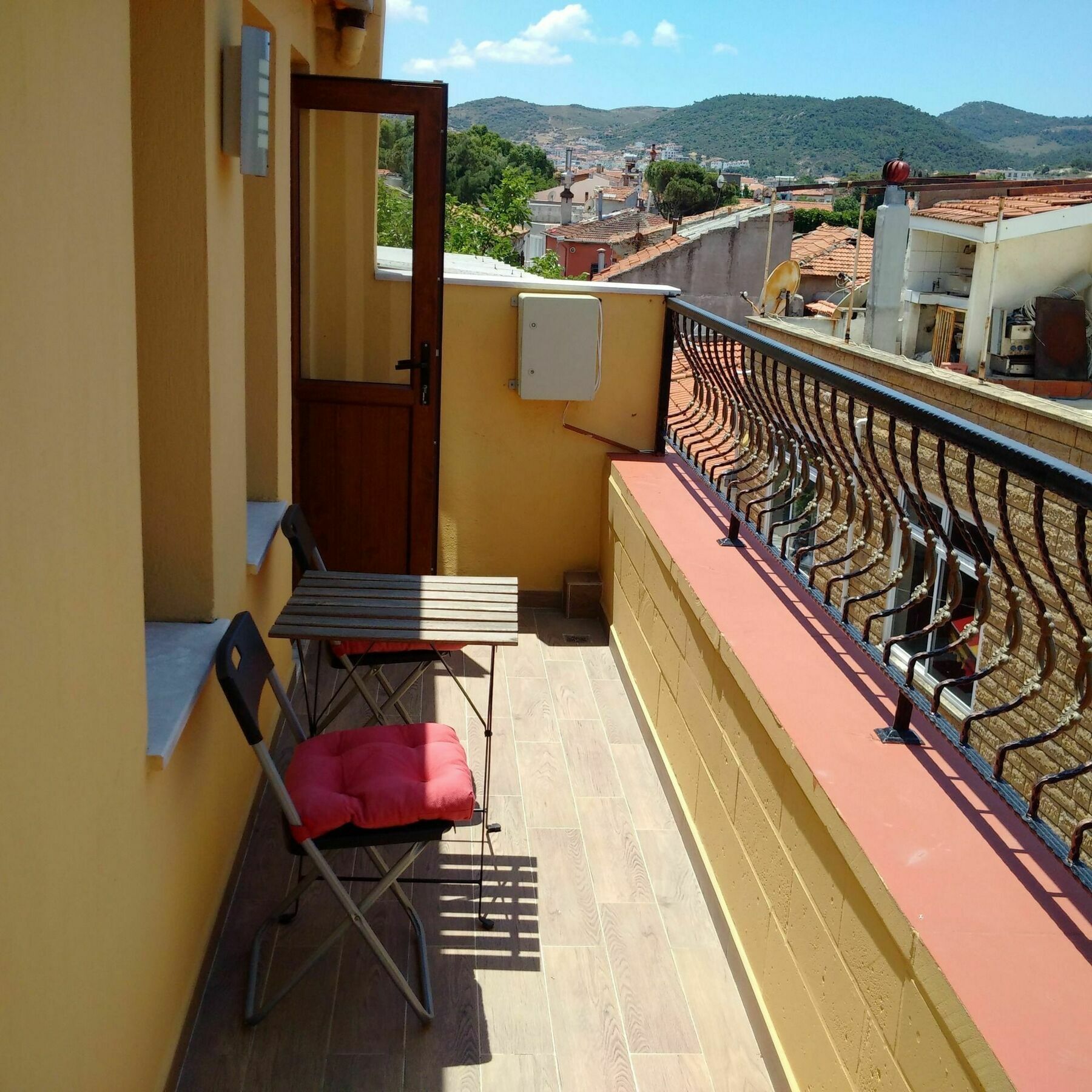 Safran Hotel Yenifoca