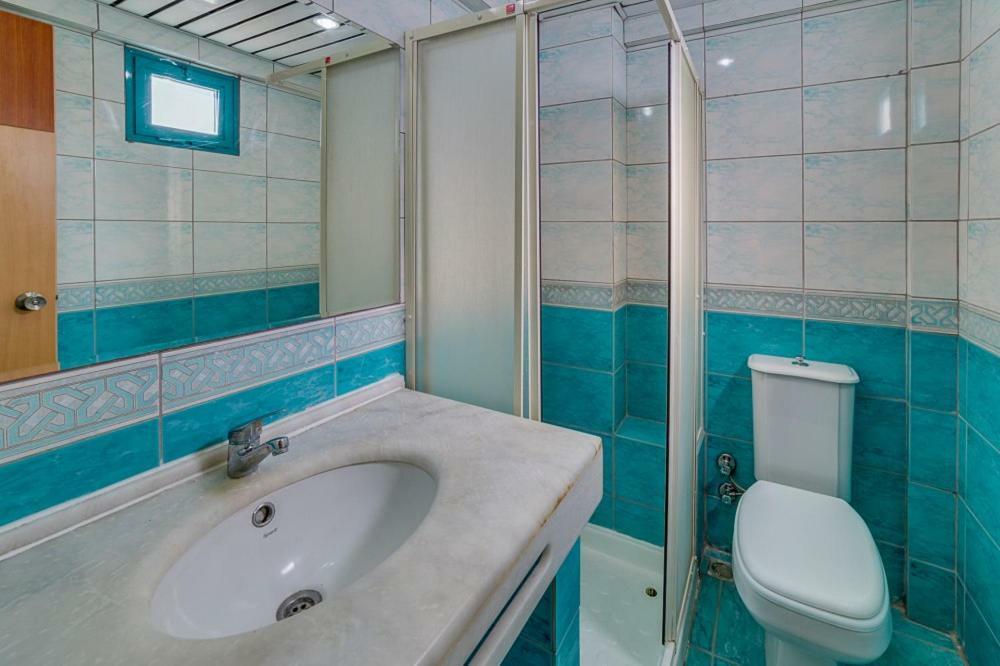 Uslan Hotel
