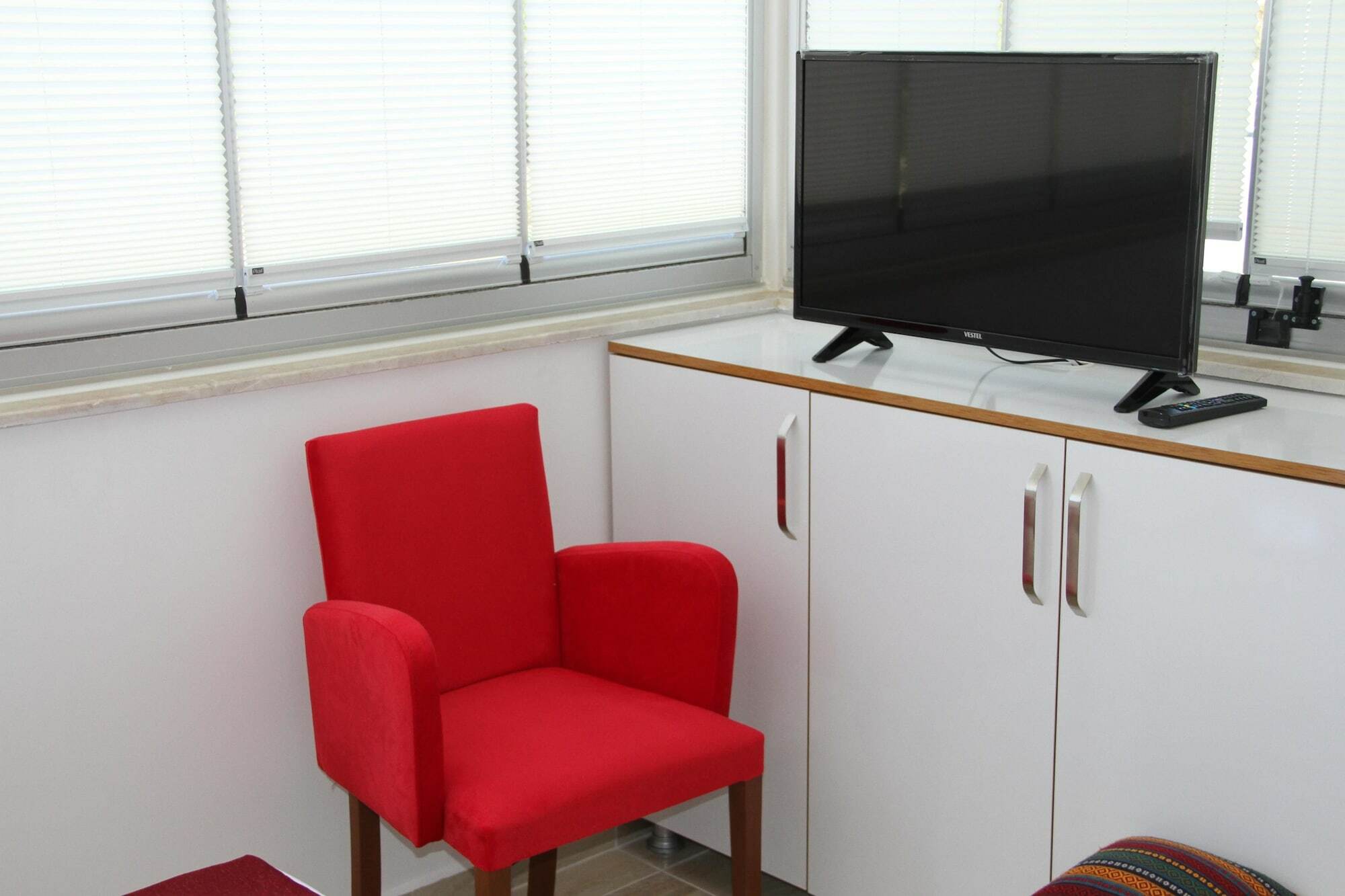 Aelbistan Hotel 2*