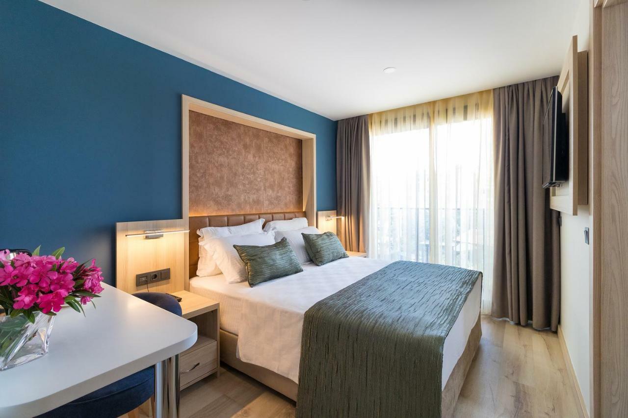 Hotel Amossia Elite Boutique 2*