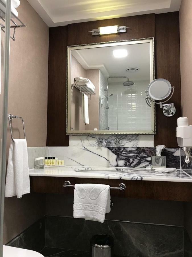 Mell Hotel