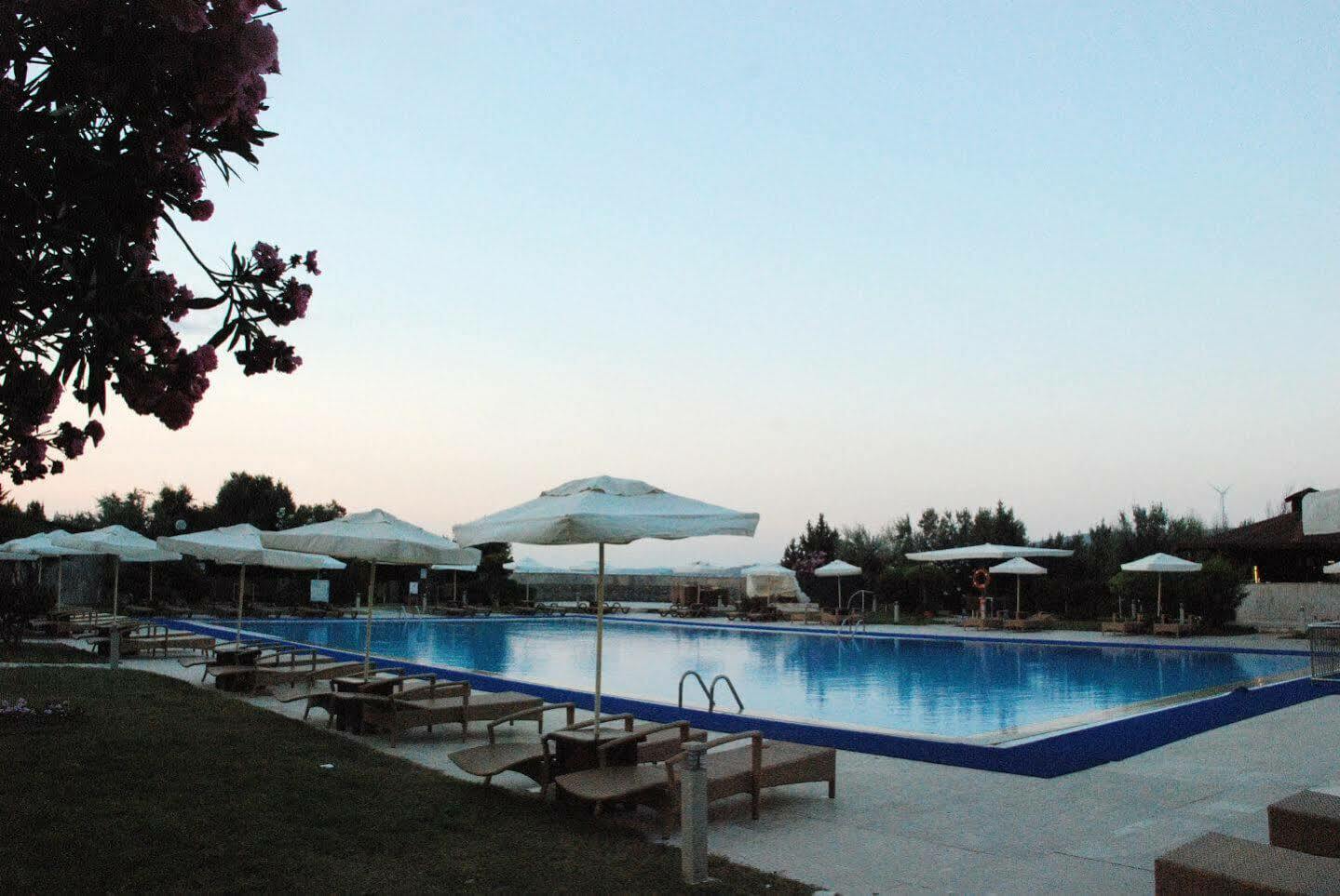 Babaylon Cesme