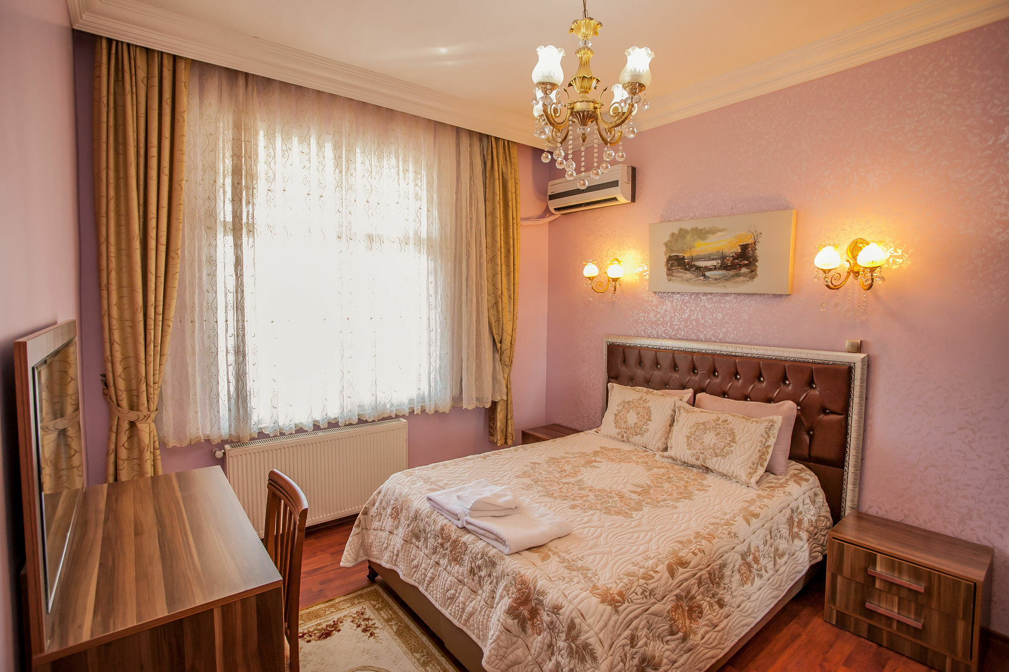 Aparthotel Salimbey 3*