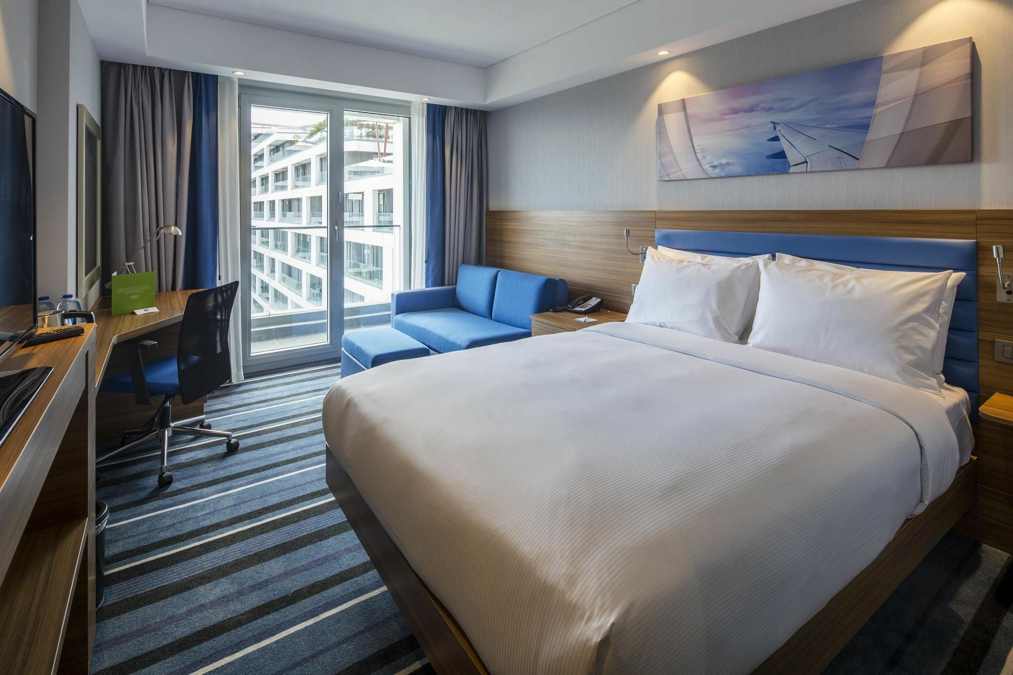 Hampton By Hilton Istanbul Kurtkoy Hotel Istanbul