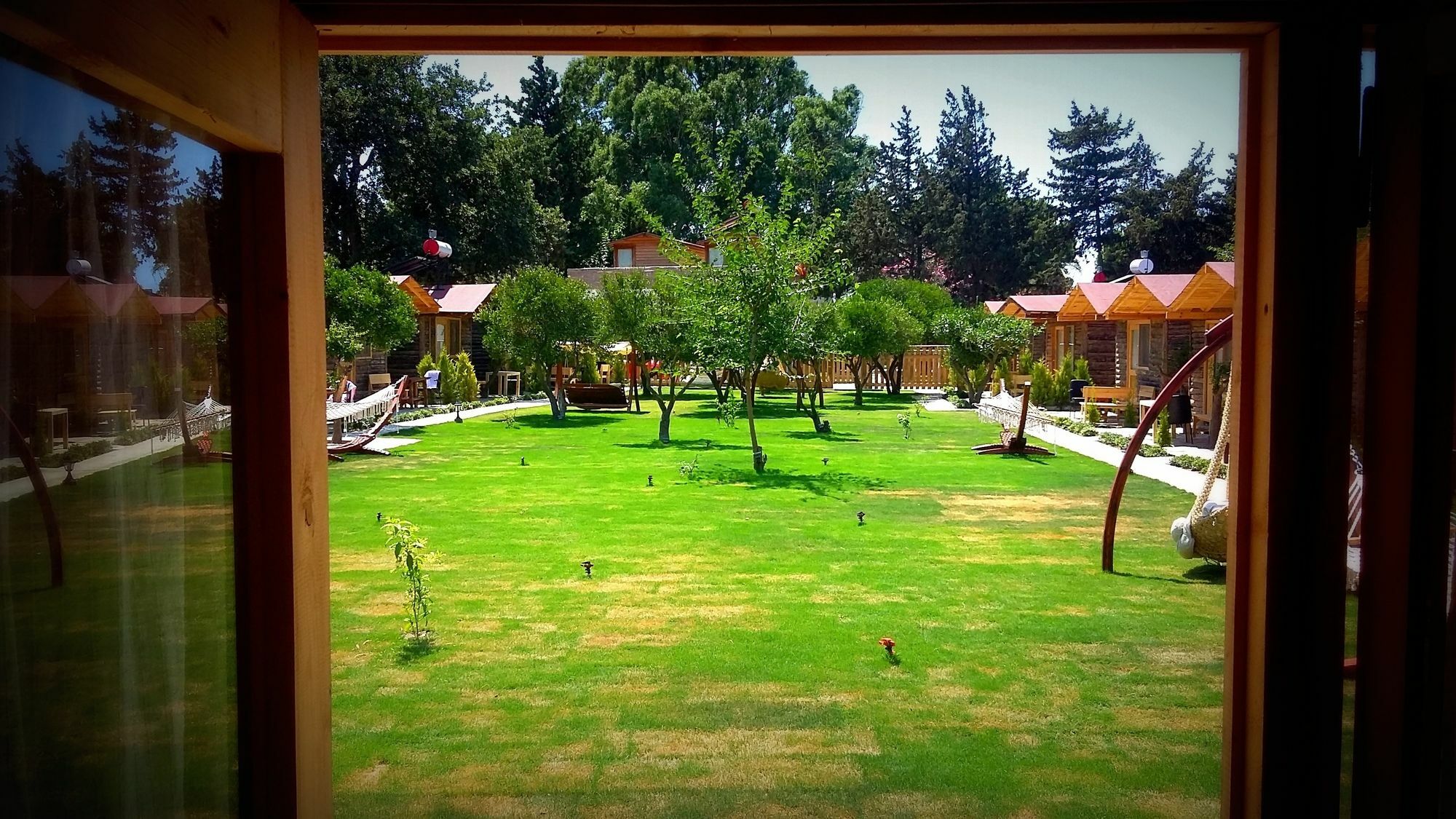 Pitos Hotel 3*