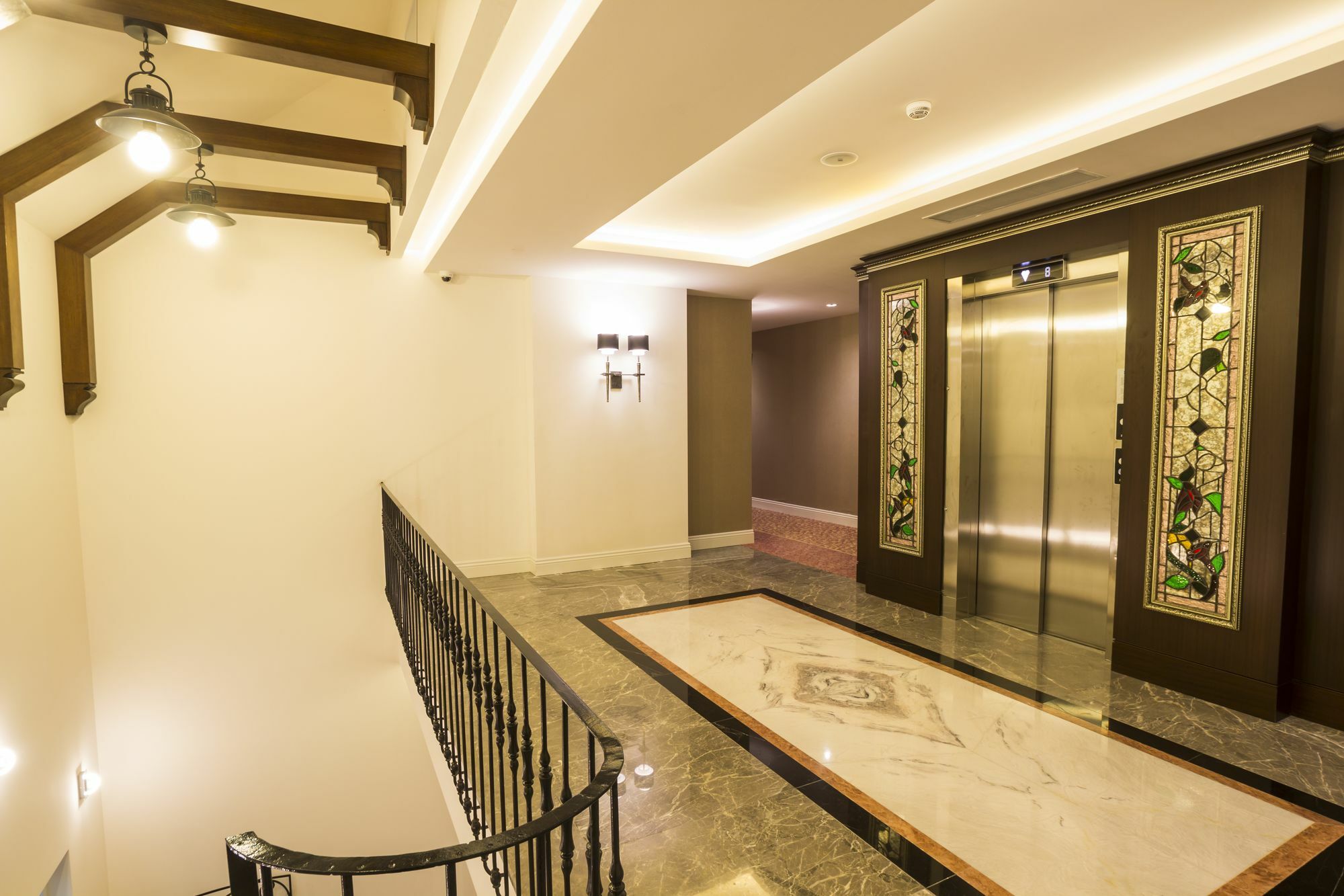 Hotel Mell 3*