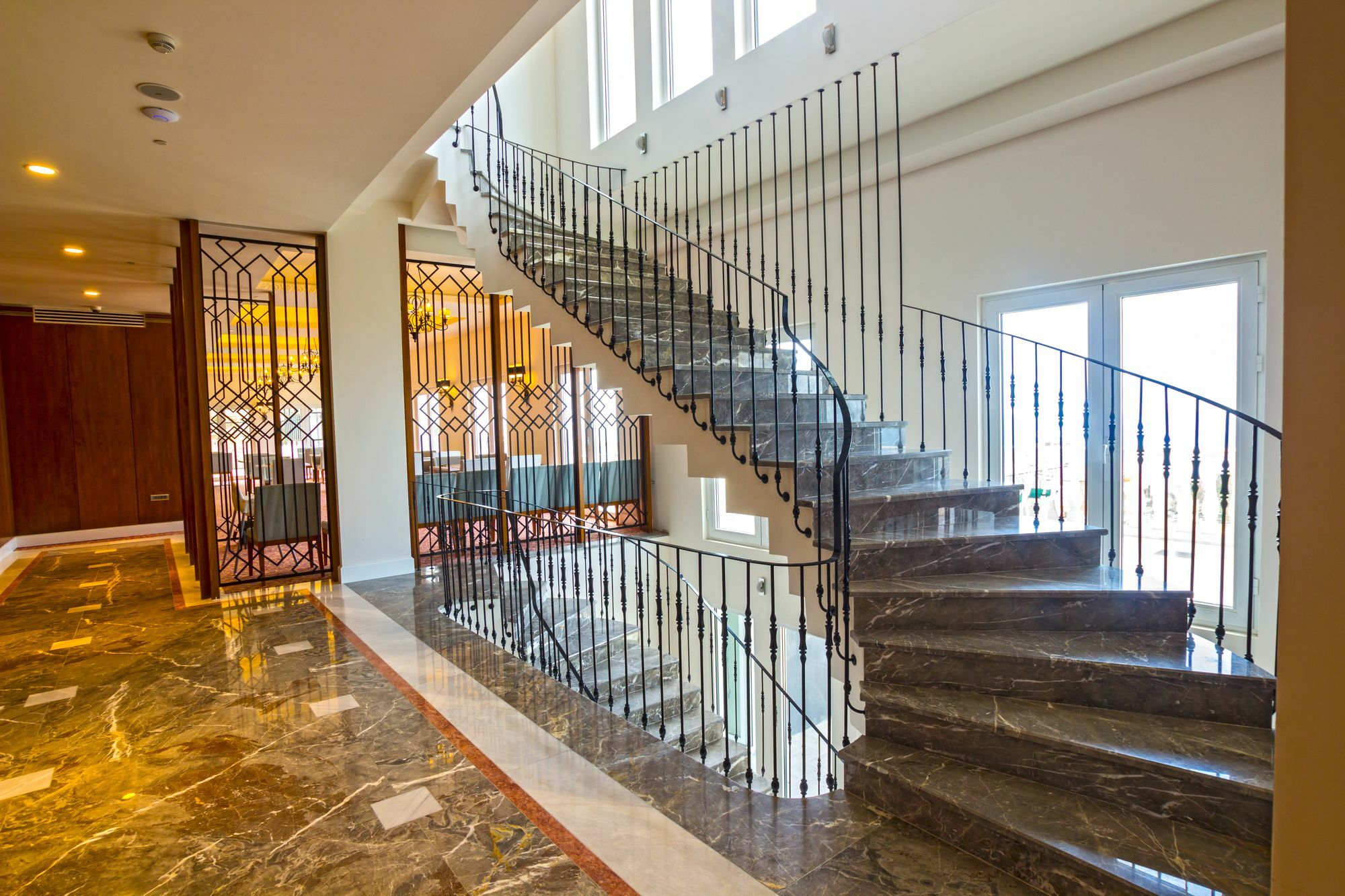 Hotel Mell 3*