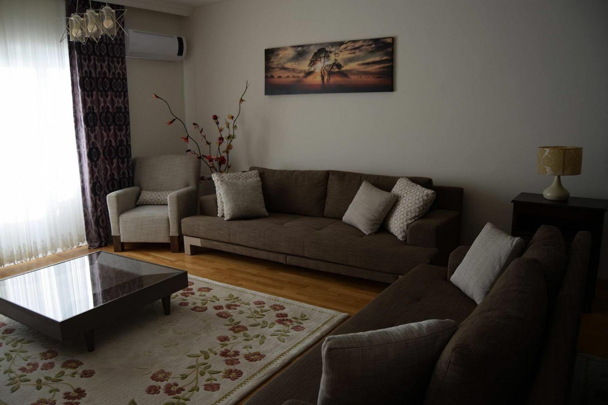 Meydan House Apartment *