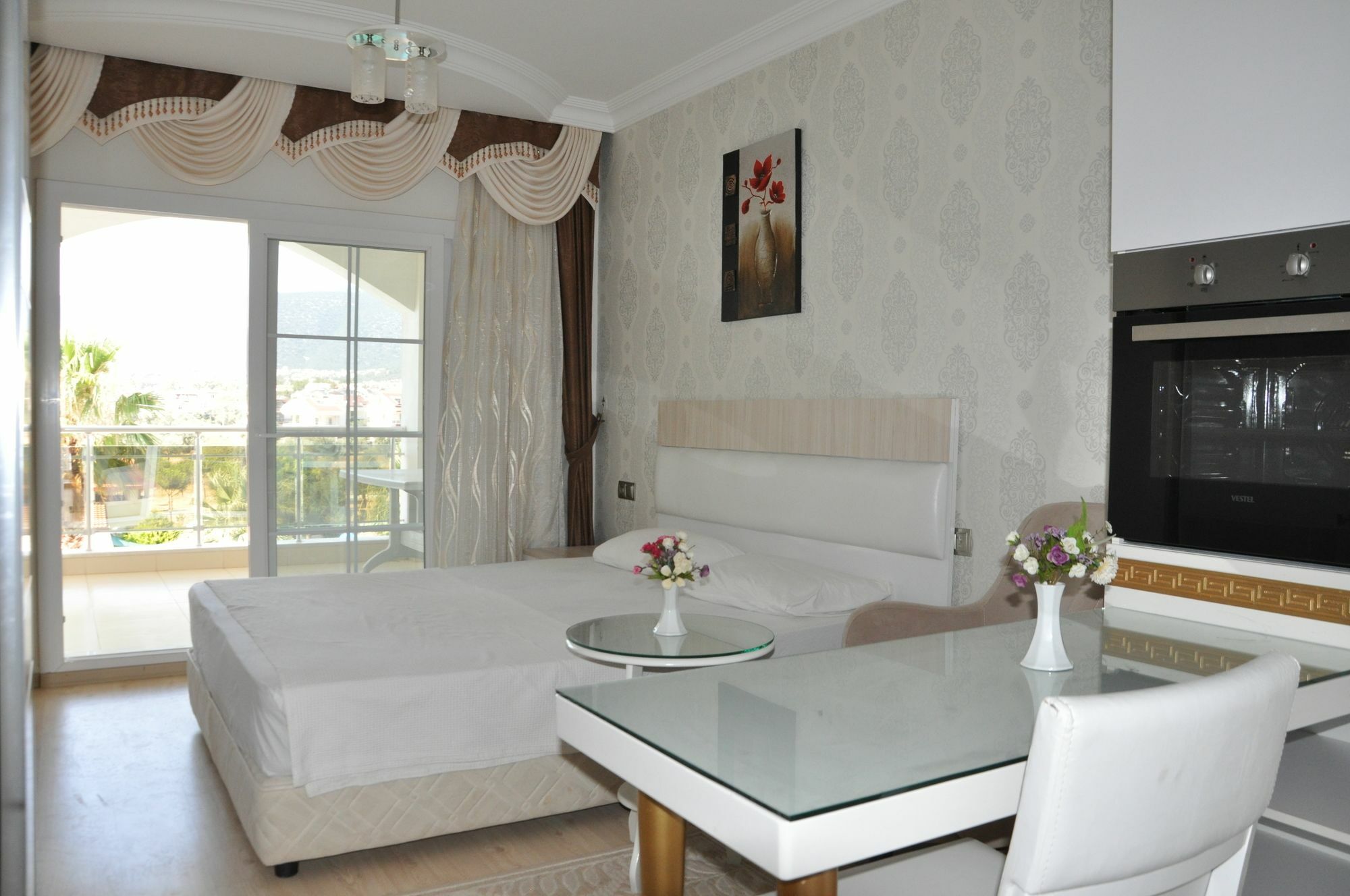 Akbuk Palace 2*