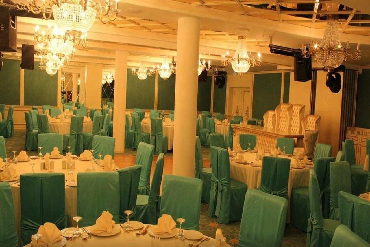 Hotel Flora 4*
