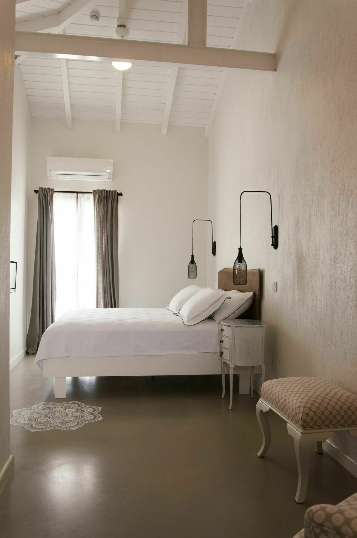 Sakula Hotel