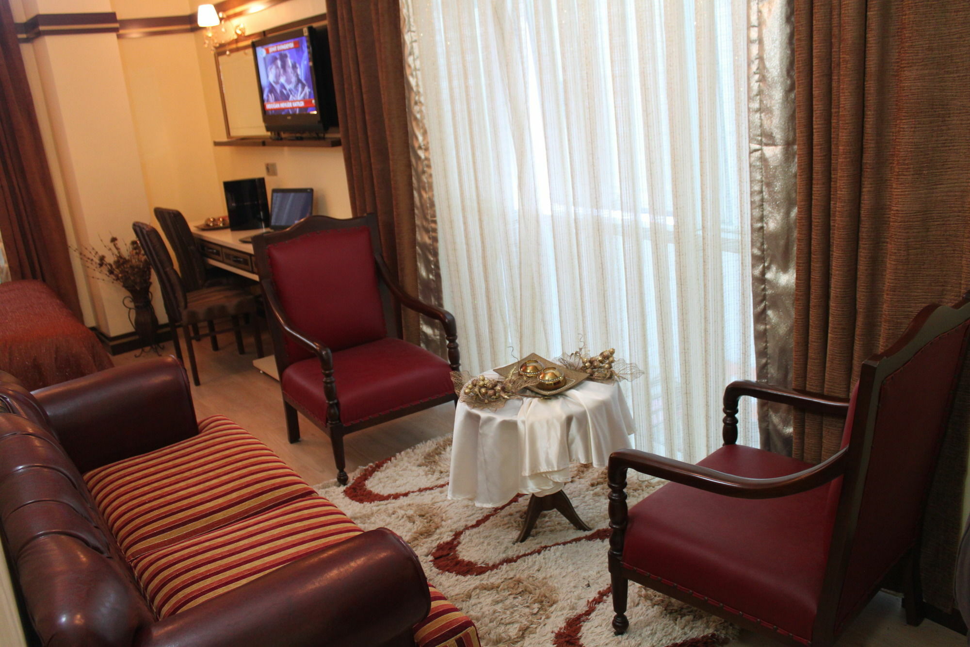 Gloria Tibi Hotel 3*