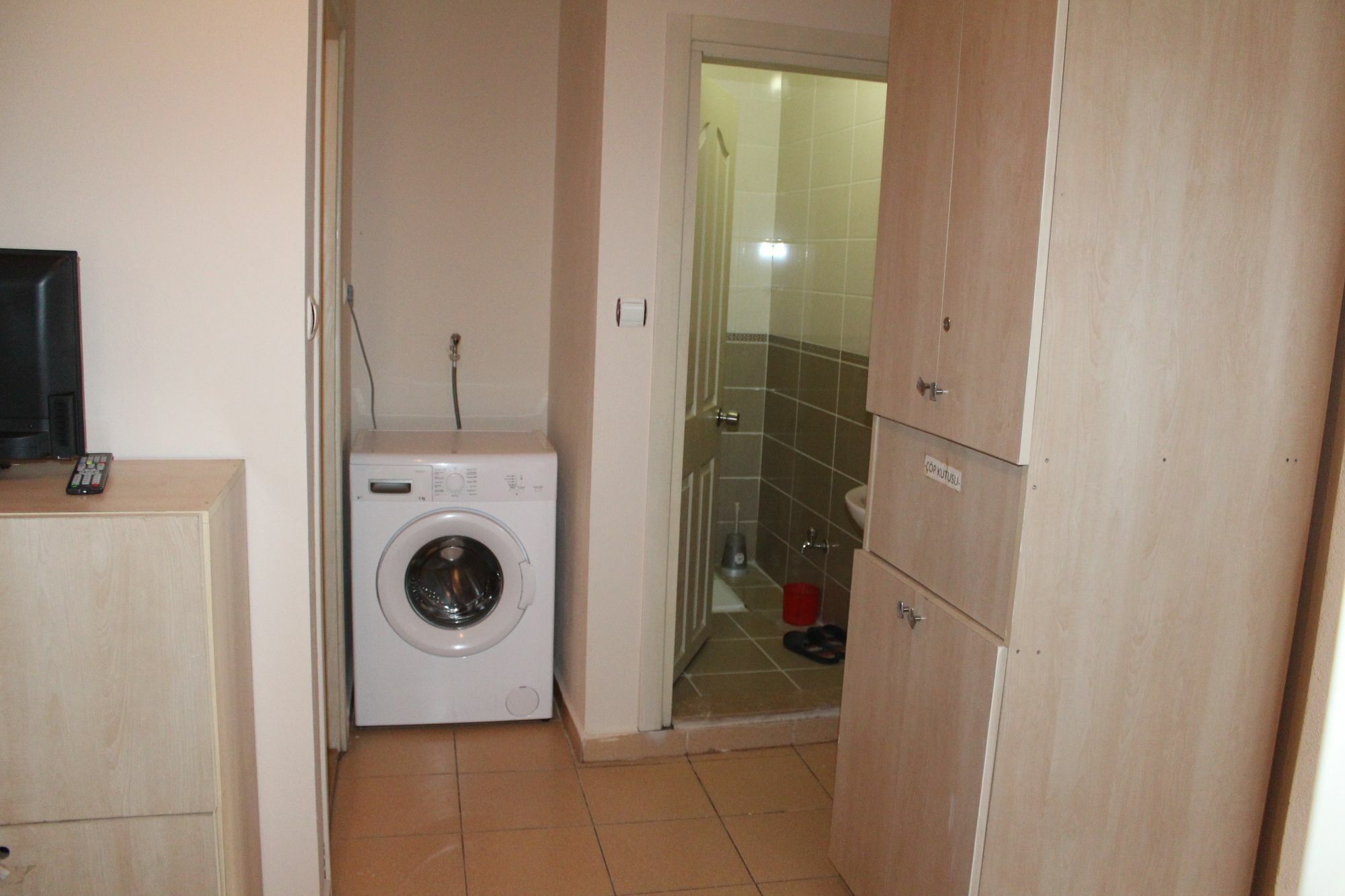 Elite In Apartment *