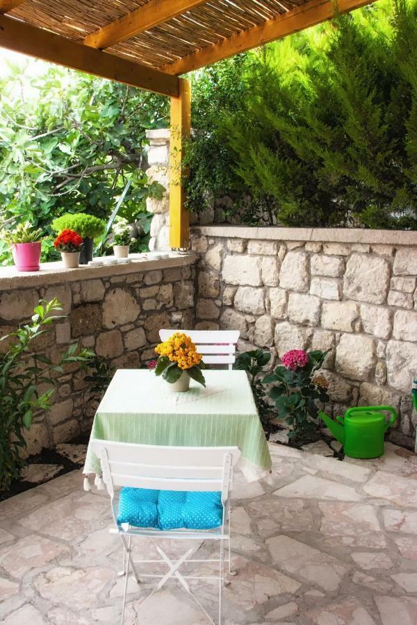Aladam Alacati