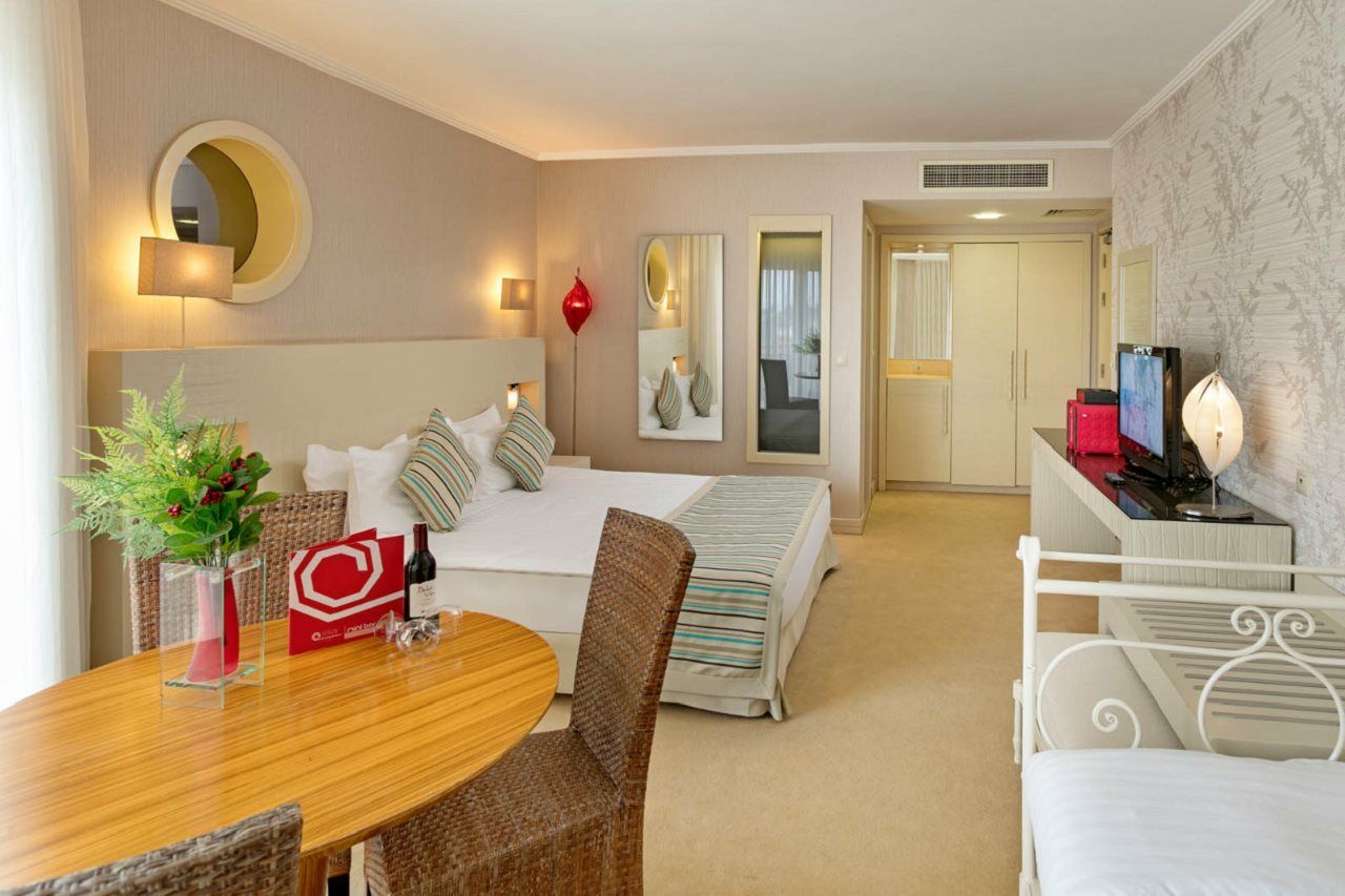 Sisus Hotel Cesme