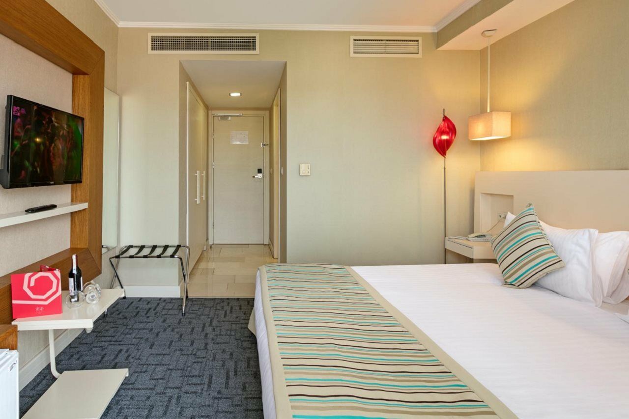 Sisus Hotel 4*