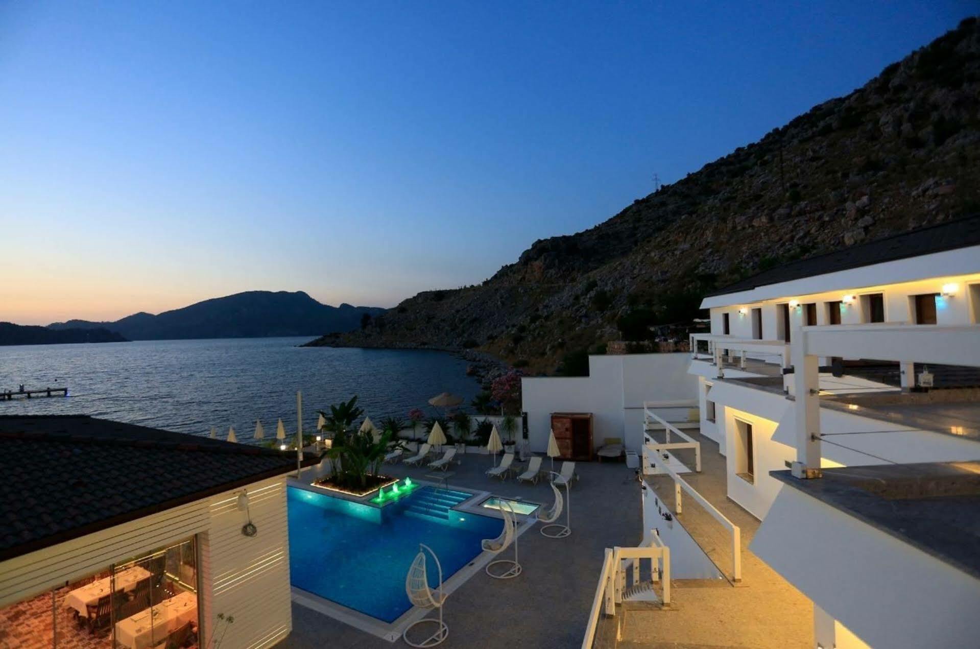 Hotel Poseidon Boutique And Yacht Club Selimiye 4*