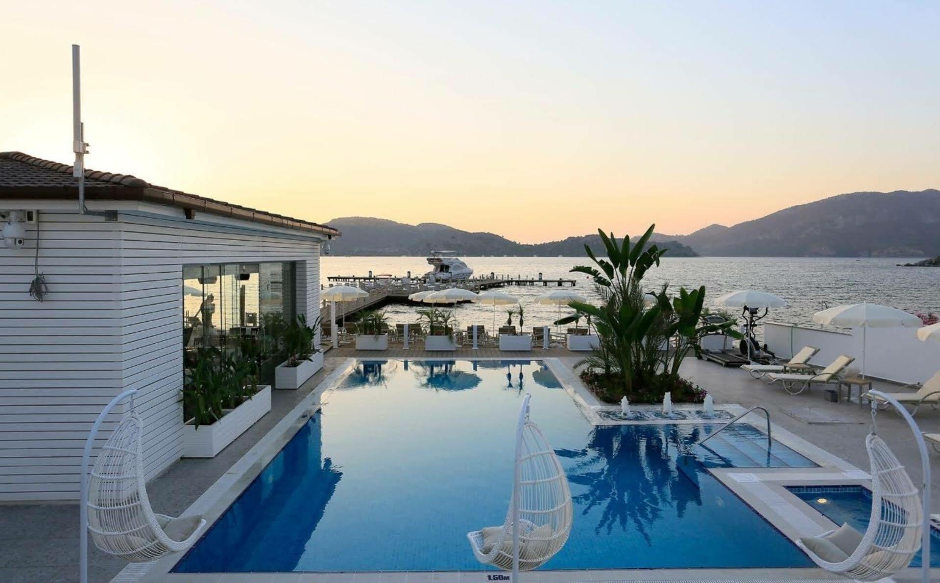 Poseidon Boutique And Yacht Club Selimiye Hotel 4*