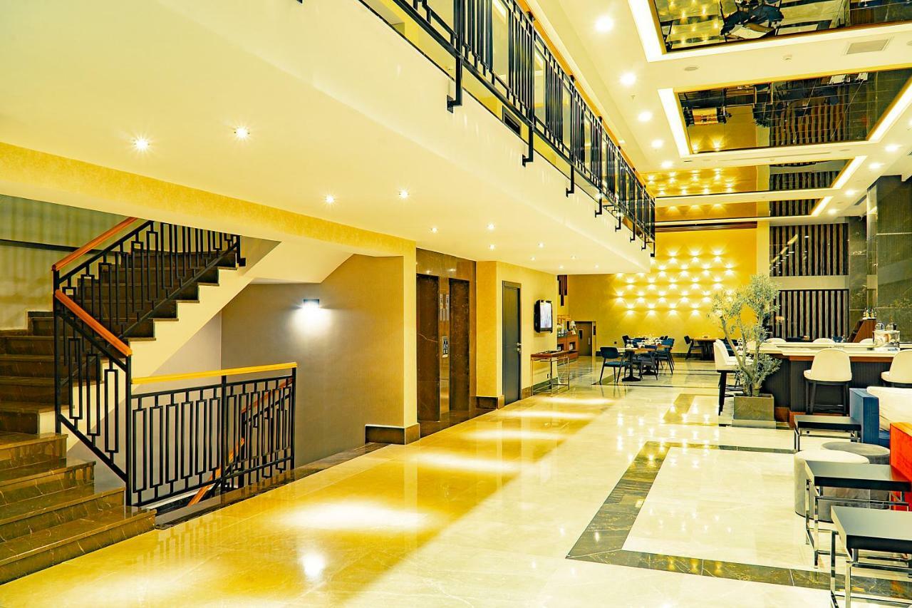 Hotel Angel's Park 4*
