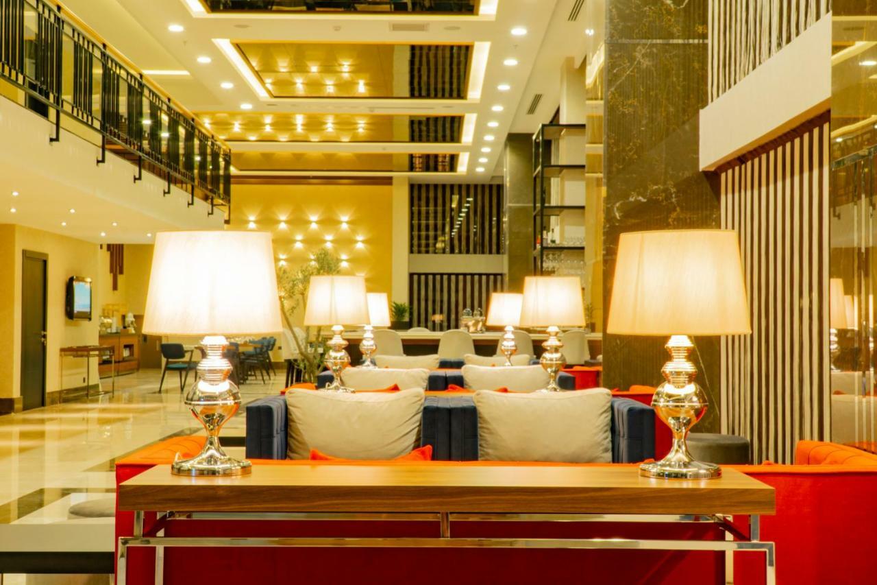 Angel's Park Hotel