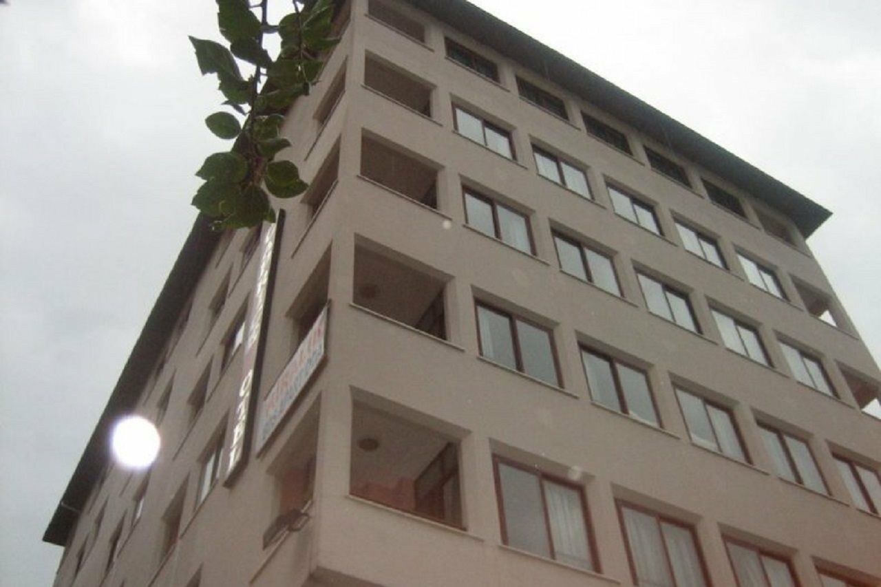 Caprice Aparthotel 2*