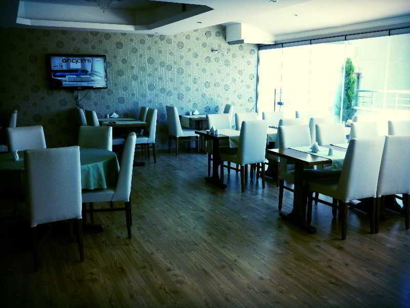 Khalkedon 2*