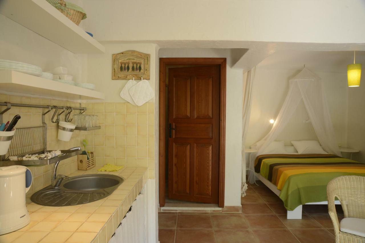 Narlidere Apartment *