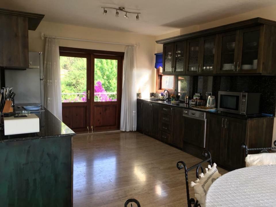 Meliha Villa *