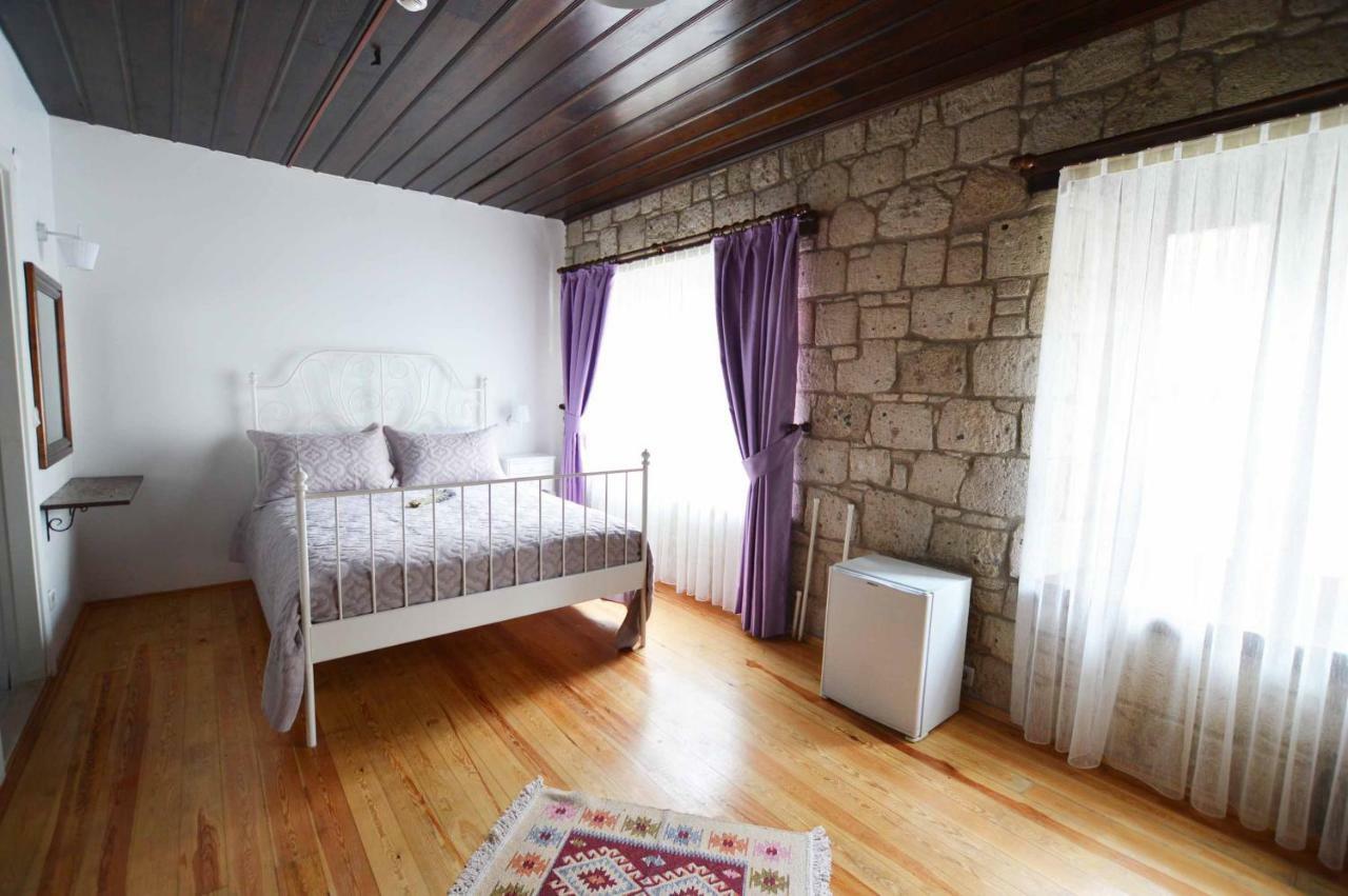 Bed & Breakfast Alayaz