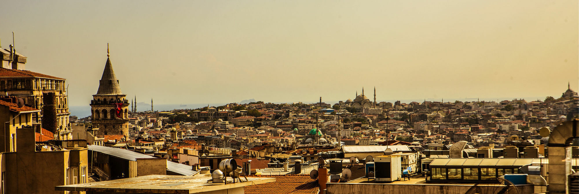 Hotel Elan Pera 3*