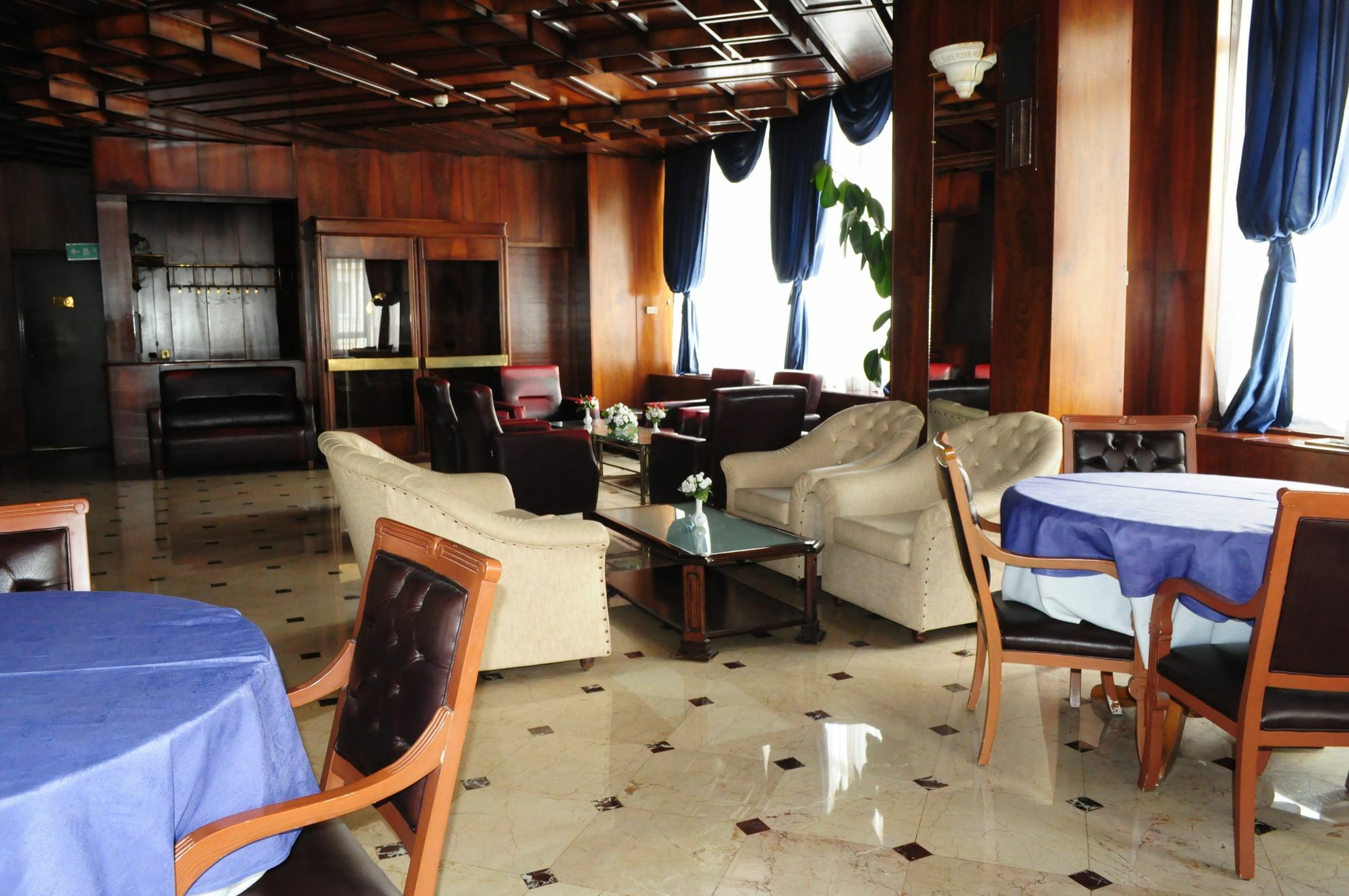 Fuar Hotel 3*