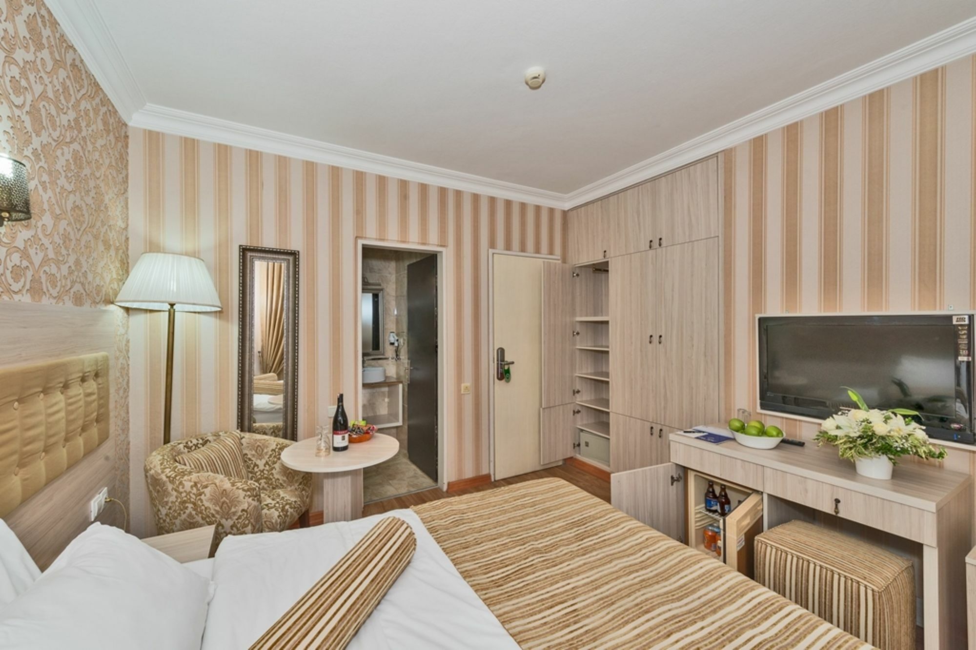 Fuar Hotel 3*