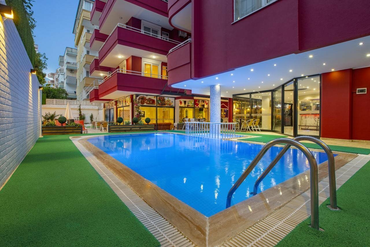 Twin Aparthotel