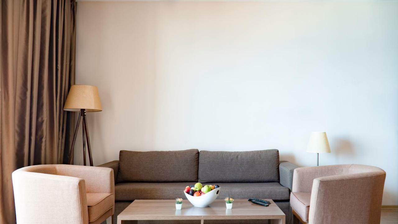 Ladies (adults Only) Aparthotel 3*
