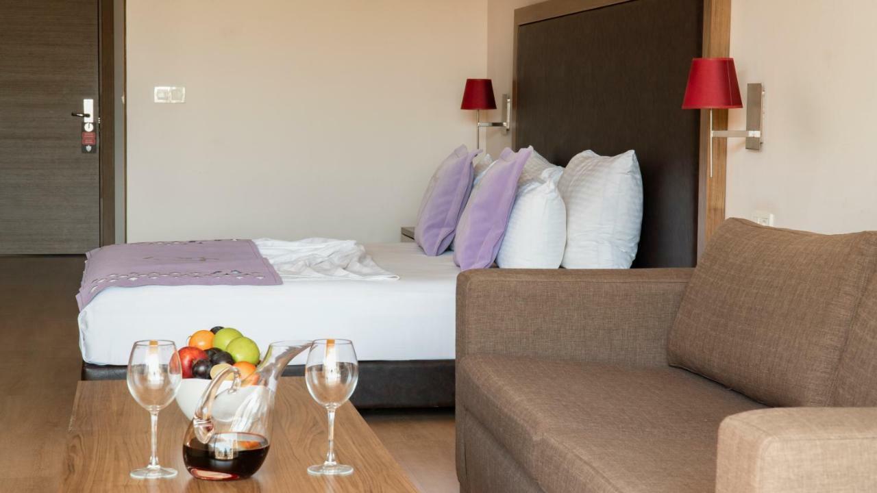 Aparthotel Ladies (adults Only)