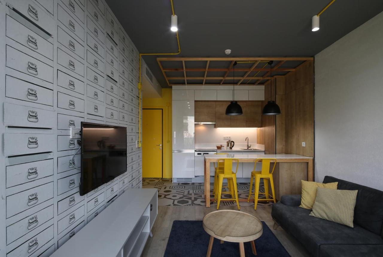 Apartment Coordinat Suits