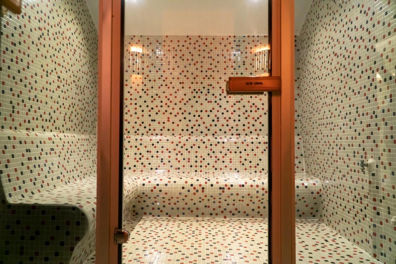 Angel's Park Hotel 4*