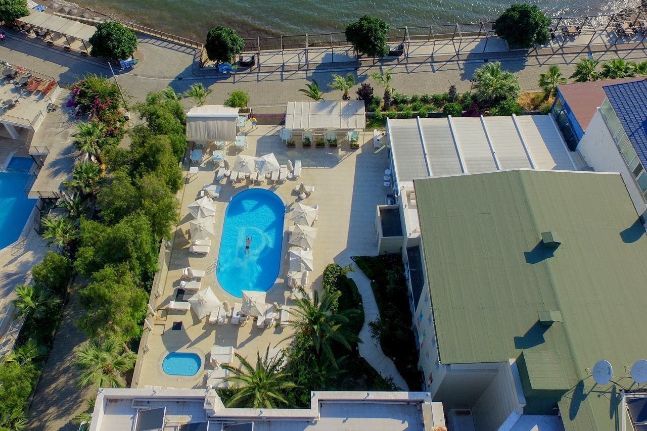 Resort Dragut Point North 3*