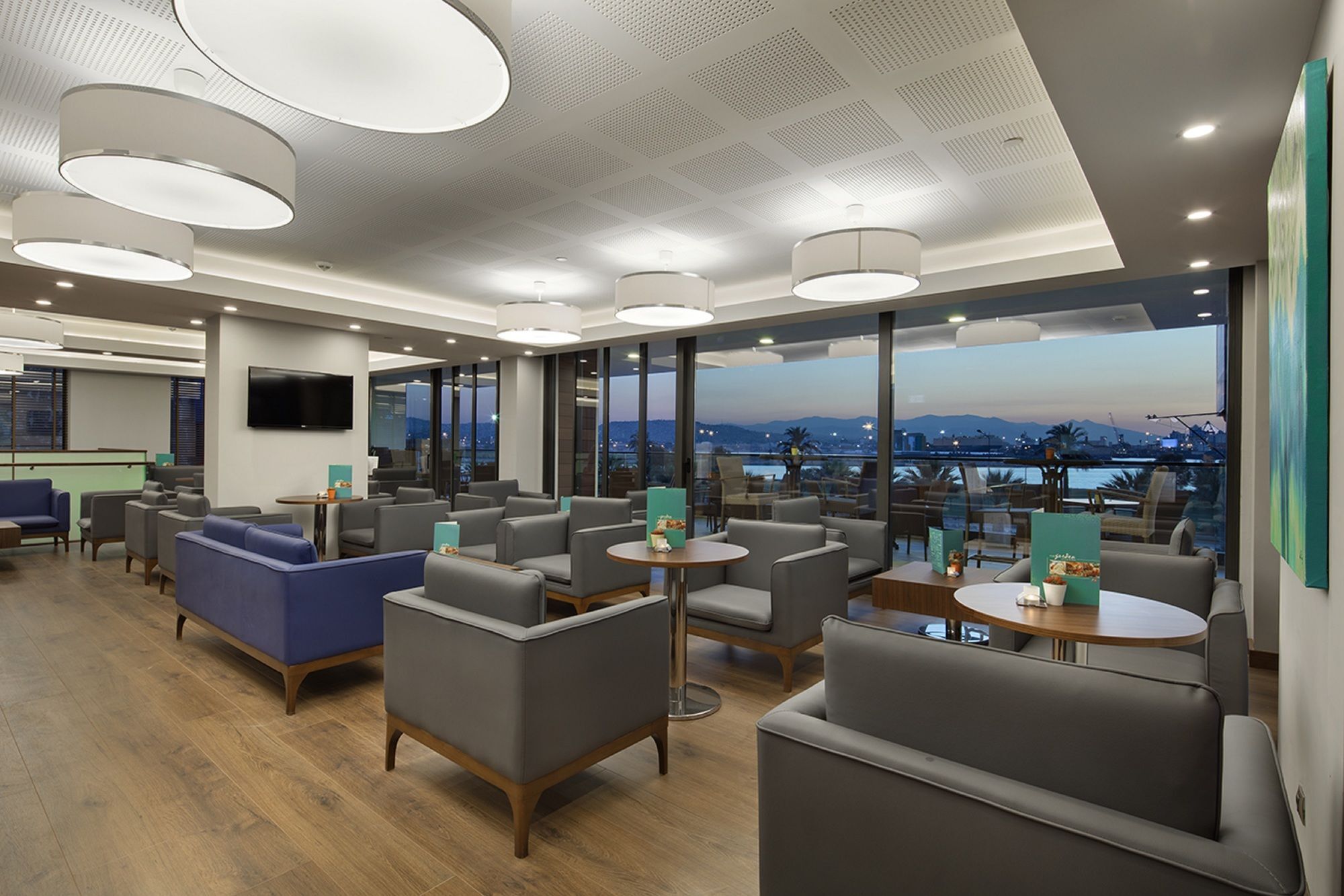 Hilton Garden Bayrakli Hotel Izmir