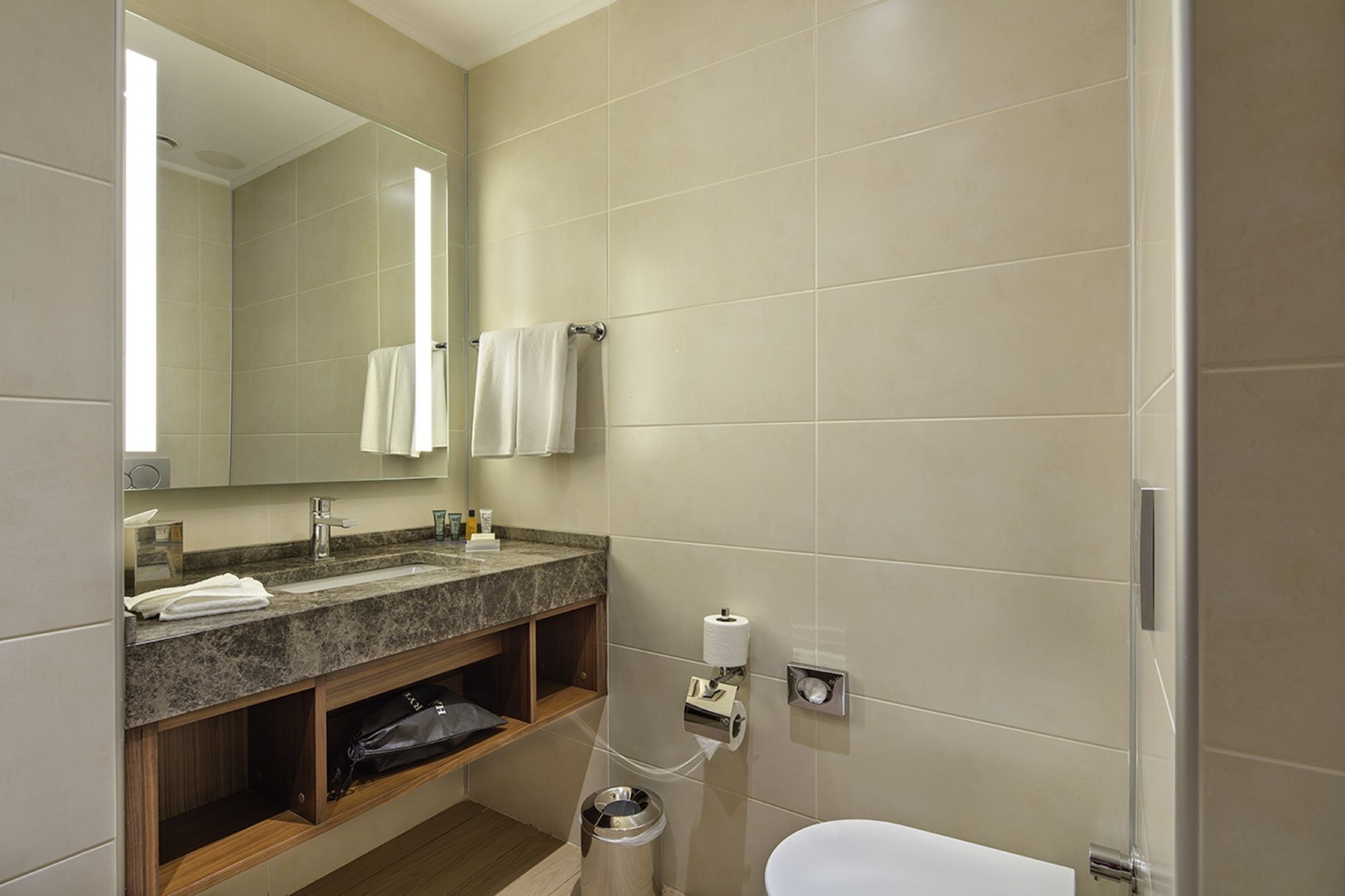 Hilton Garden Bayrakli