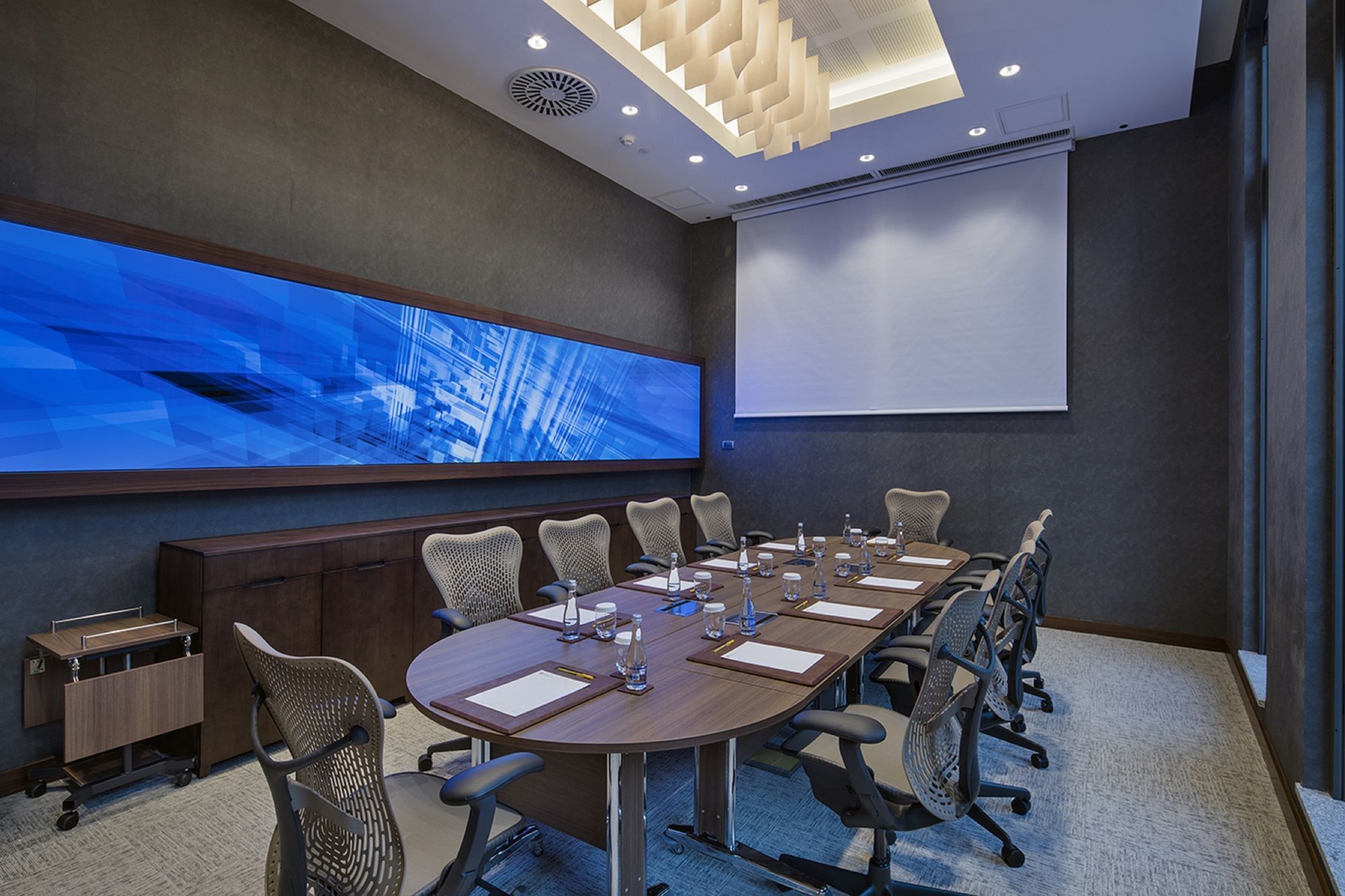 Hilton Garden Bayrakli 4*