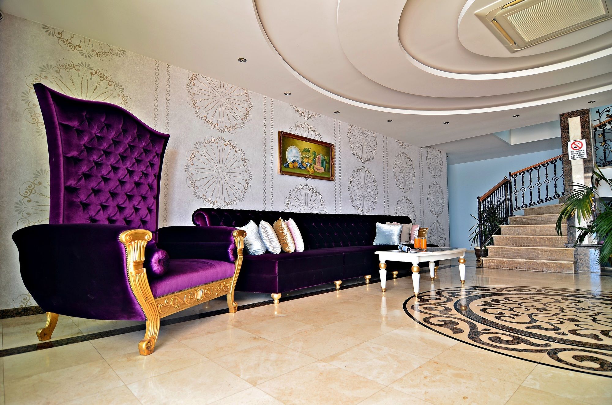 Hotel Cunda Kivrak 2*