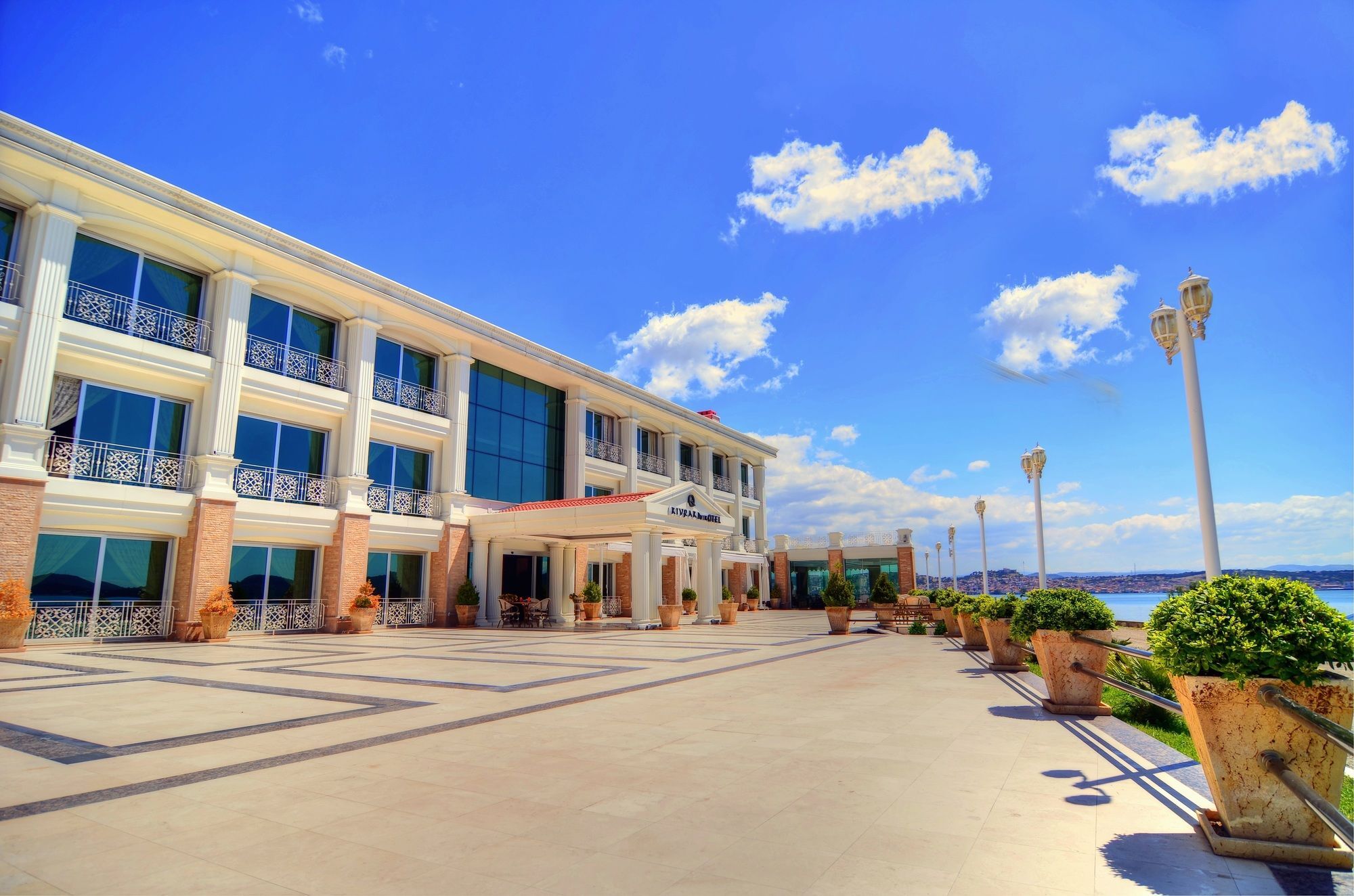 Hotel Cunda Kivrak 2*