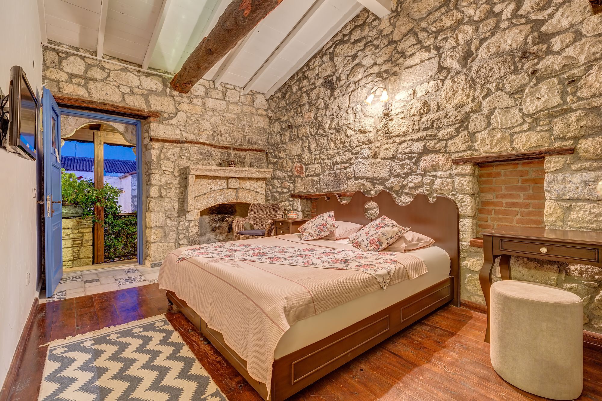 Guest house Eski Ev
