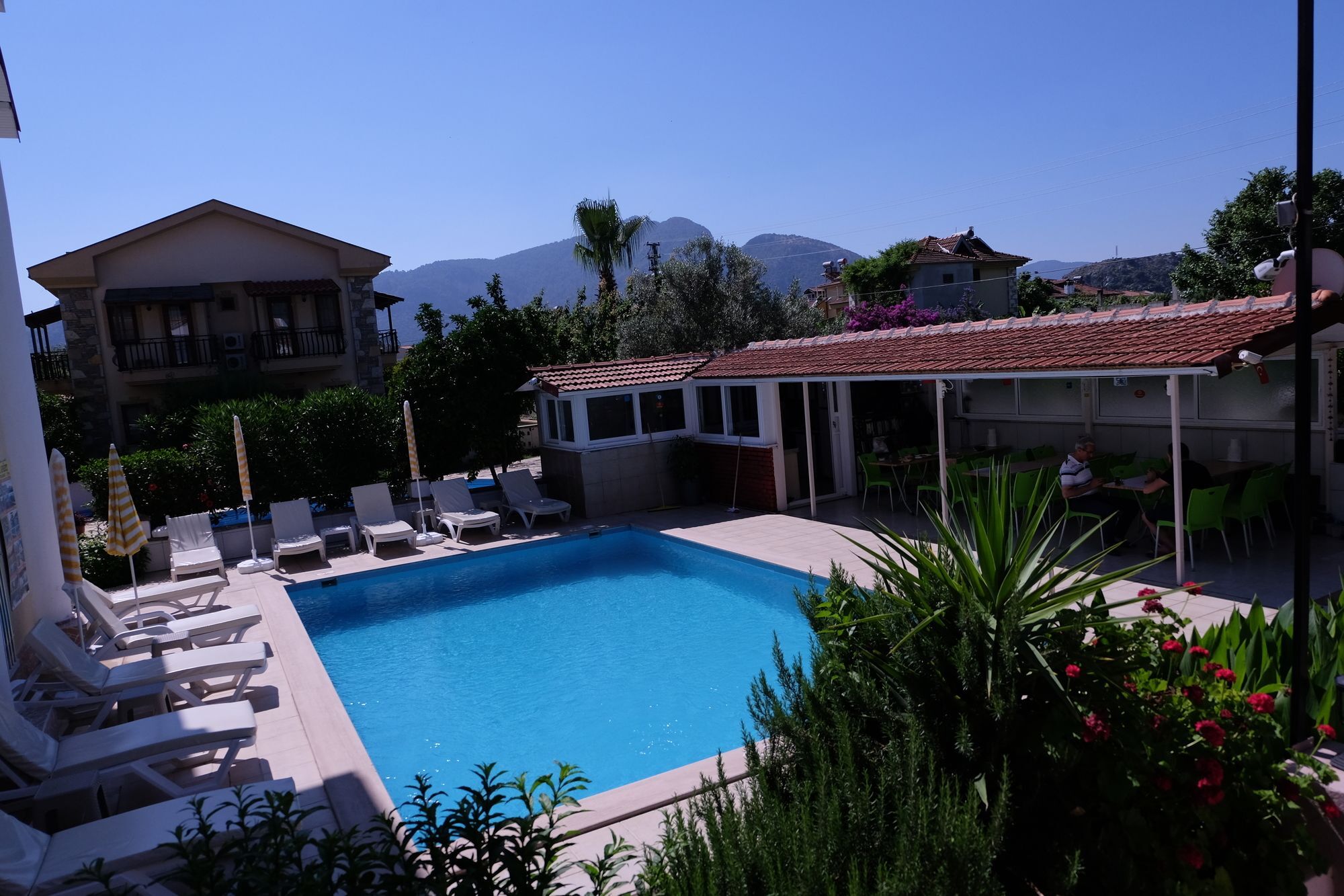 Hotel Karaca