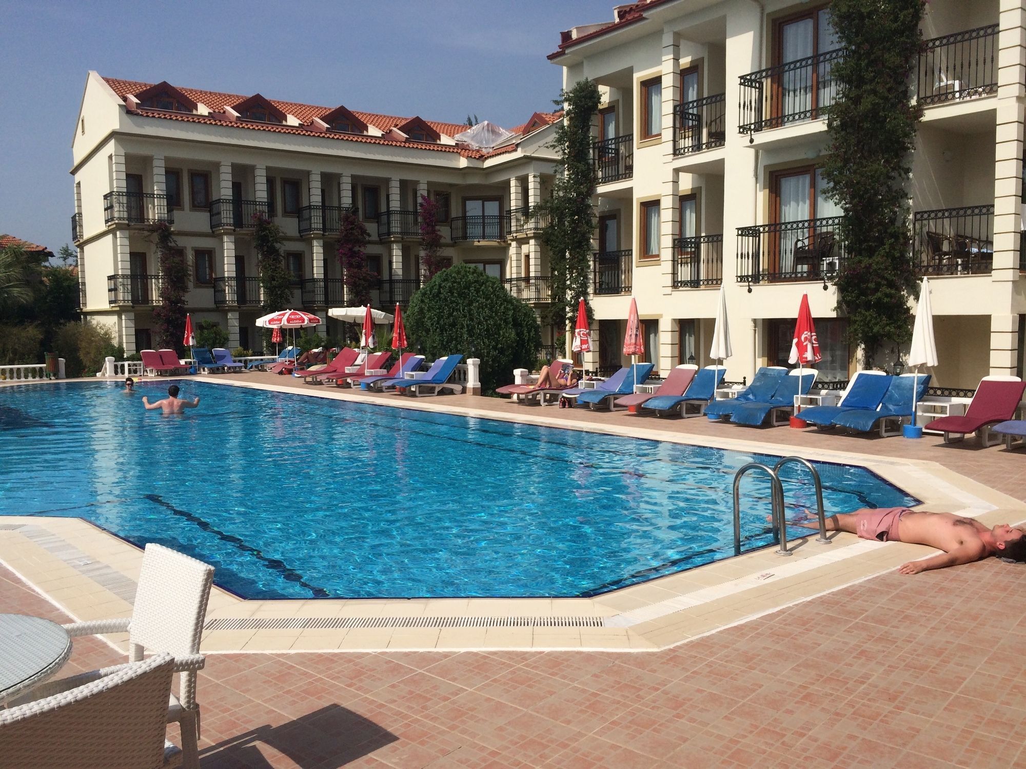 Leytur Hotel