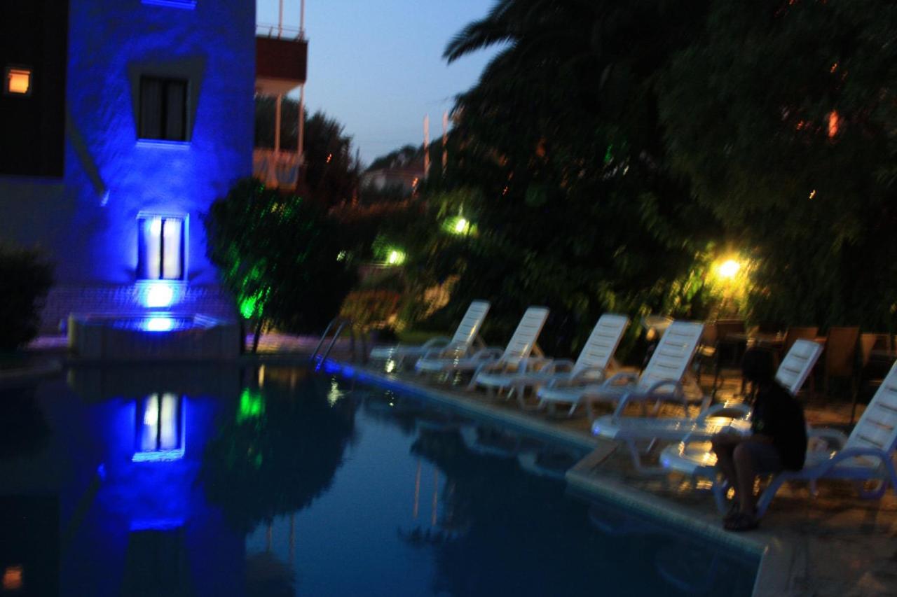 Parla 2* Cesme