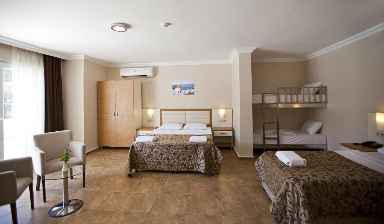 Hotel Risa