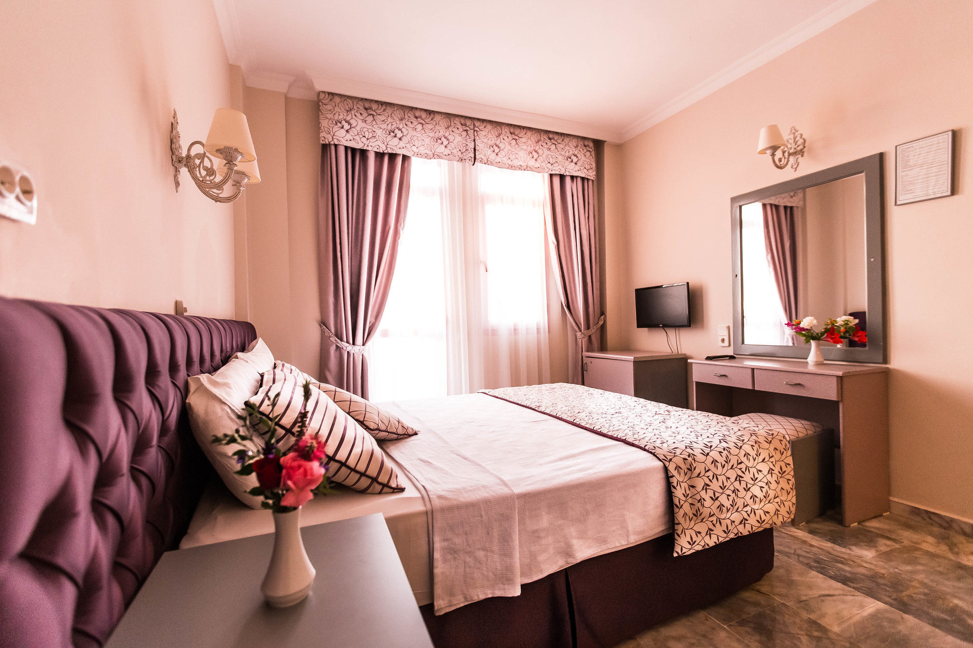 Hotel Hanedan Foca